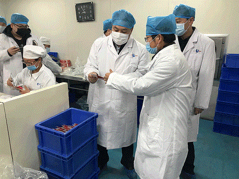 方舟制药一线员工坚守岗位 防疫情，保生产